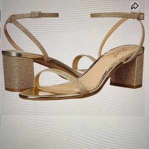 NWT Jewel Badgley Mischka Danni II heels